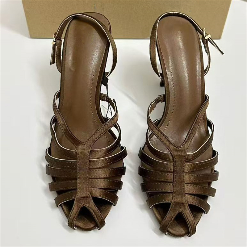 Street Fashion Shoes - 스트리트 스타일 피프토 네로우 밴드 버클
