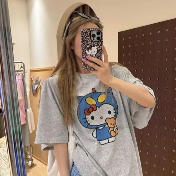 Street Fashion Designers - 반팔 헬로 키티 프린트 티셔츠 산리오