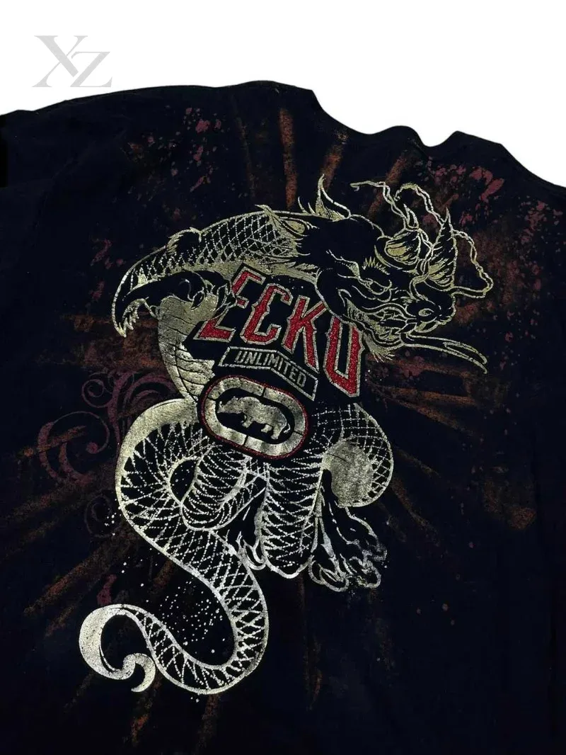 에코(Ecko) 빈티지 워싱 처리된 메탈릭 드래곤 그래 - Street Fashion Urban 리뷰 및 가격